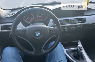 Седан BMW 3 Series 2011 в Тернополе
