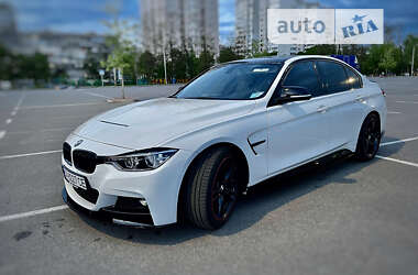 Седан BMW 3 Series 2015 в Киеве