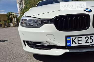 Седан BMW 3 Series 2013 в Днепре