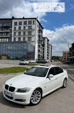 Седан BMW 3 Series 2011 в Ровно