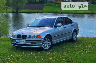 Седан BMW 3 Series 1998 в Горохові