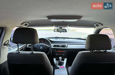 Универсал BMW 3 Series 2011 в 