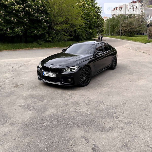 Седан BMW 3 Series 2014 в Запоріжжі