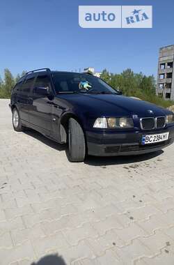 Універсал BMW 3 Series 1996 в Новояворівську