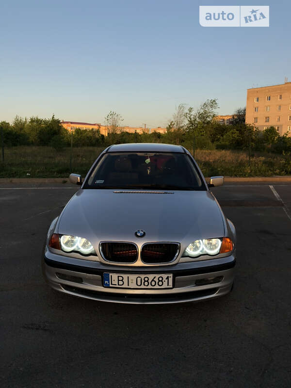 Седан BMW 3 Series 1999 в Вознесенську