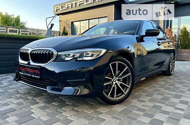 Седан BMW 3 Series 2022 в Києві