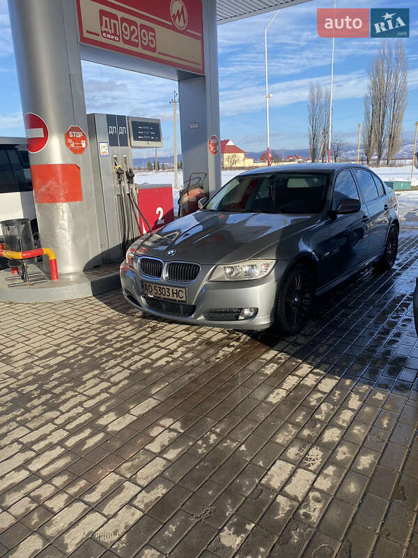 Седан BMW 3 Series 2011 в Виноградове фото 20 Седан BMW 3 Series 2011 в Виноградове