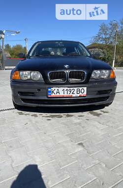 Седан BMW 3 Series 2000 в Полонному