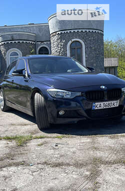 Седан BMW 3 Series 2013 в Пирятине