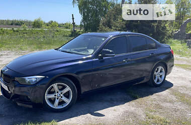 Седан BMW 3 Series 2013 в Пирятині