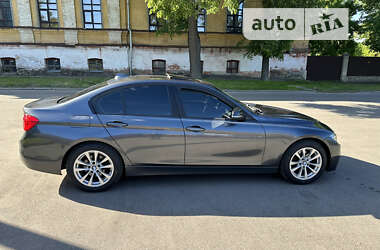 Седан BMW 3 Series 2016 в Чернигове