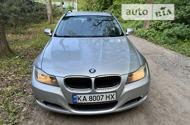 Универсал BMW 3 Series 2009 в Киеве