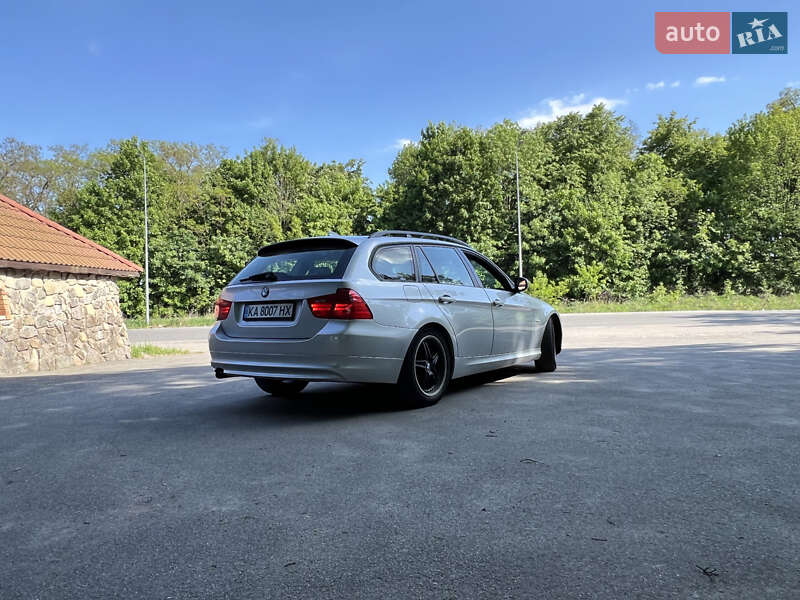 Універсал BMW 3 Series 2009 в Києві