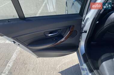 Седан BMW 3 Series 2012 в 