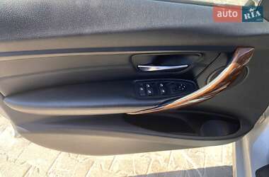 Седан BMW 3 Series 2012 в 