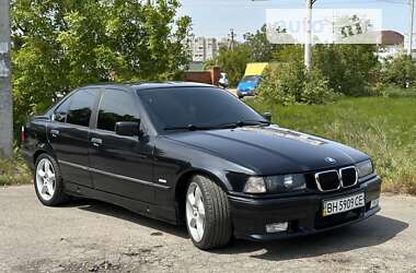 Седан BMW 3 Series 1997 в Одессе