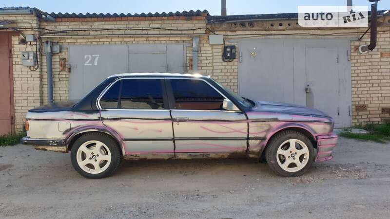 Седан BMW 3 Series 1986 в Сумах