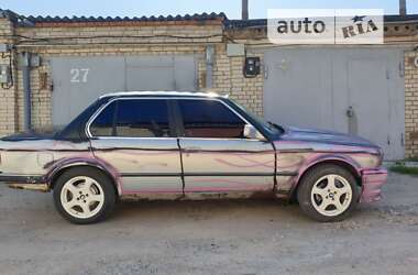 Седан BMW 3 Series 1986 в Сумах