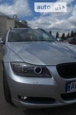Универсал BMW 3 Series 2010 в Житомире