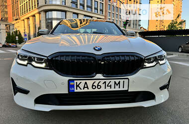 Седан BMW 3 Series 2019 в Киеве