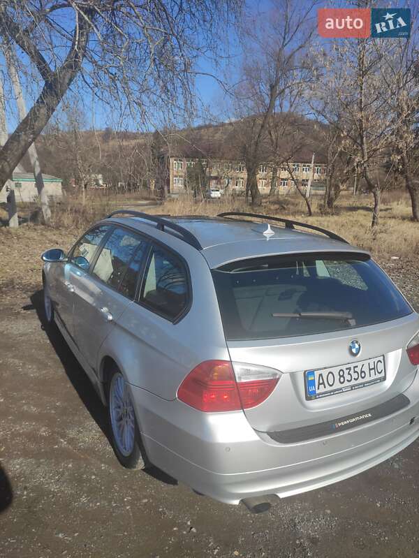Універсал BMW 3 Series 2006 в Ужгороді фото 2 Універсал BMW 3 Series 2006 в Ужгороді