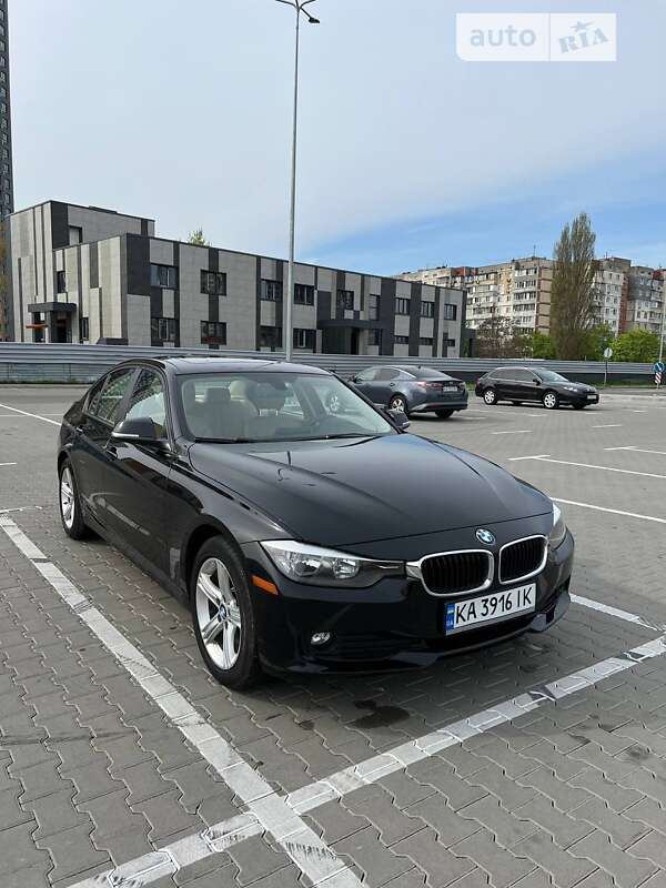 Седан BMW 3 Series 2014 в Киеве