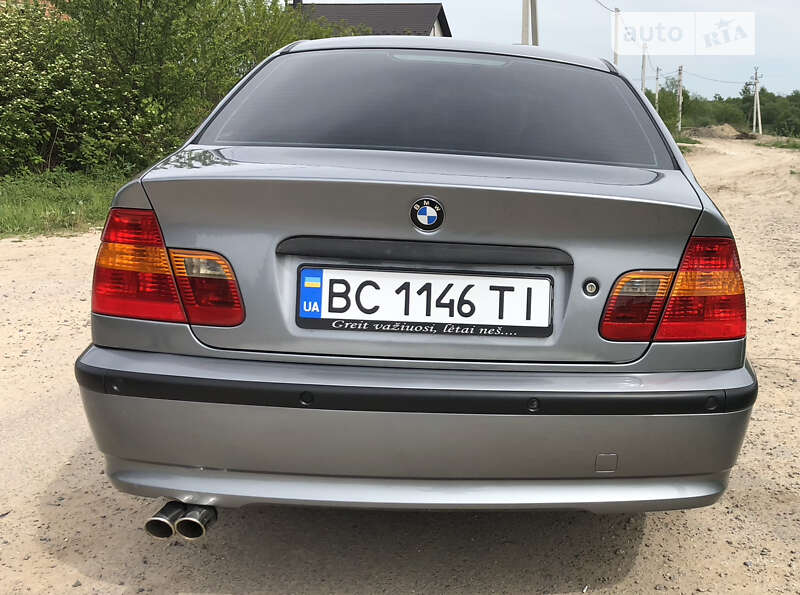 Седан BMW 3 Series 2004 в Львове