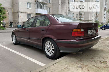 Седан BMW 3 Series 1996 в Луцке
