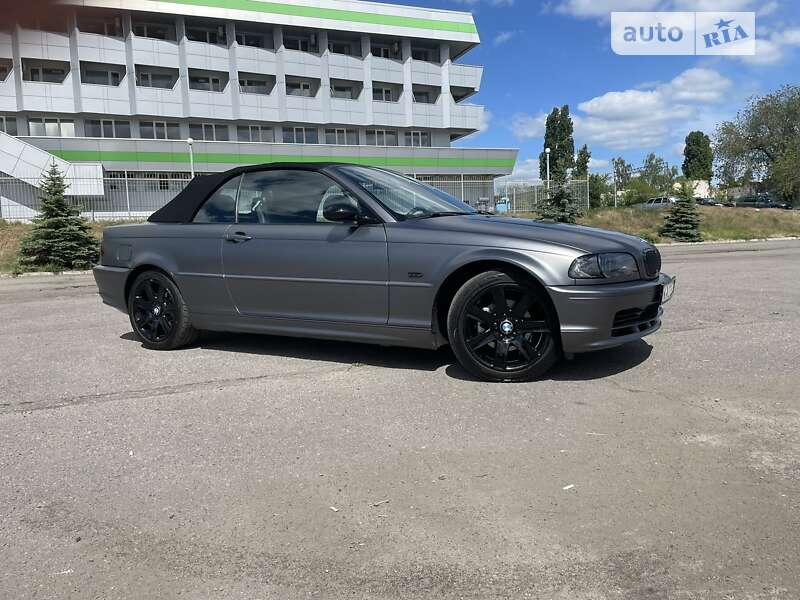 Кабриолет BMW 3 Series 2002 в Кременчуге