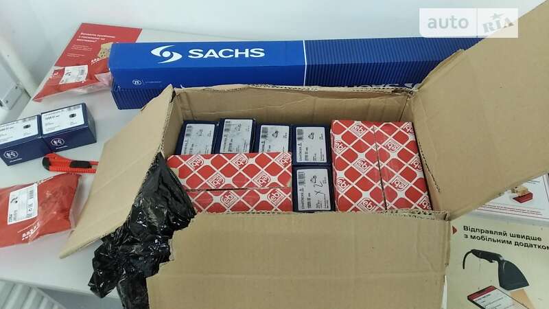 Кабриолет BMW 3 Series 2002 в Кременчуге