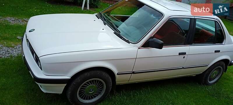 Седан BMW 3 Series 1987 в Дунаевцах