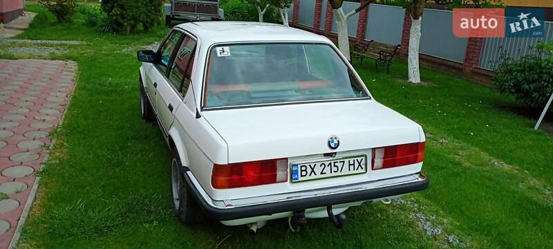 Седан BMW 3 Series 1987 в Дунаевцах