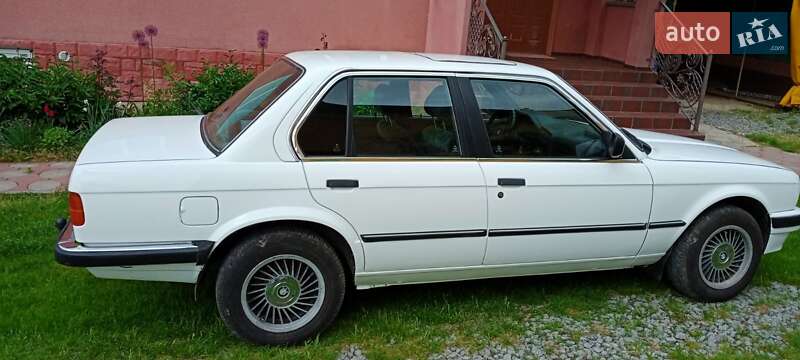 Седан BMW 3 Series 1987 в Дунаевцах