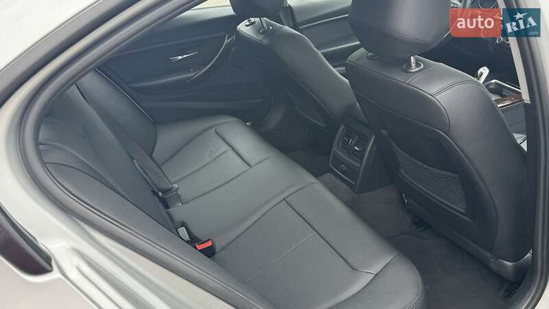 Седан BMW 3 Series 2014 в Києві фото 31 Седан BMW 3 Series 2014 в Києві