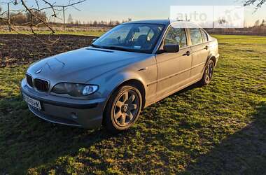 Седан BMW 3 Series 2003 в Коростене