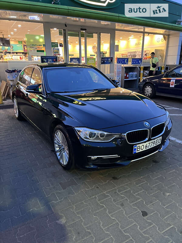 Седан BMW 3 Series 2014 в Тернополе