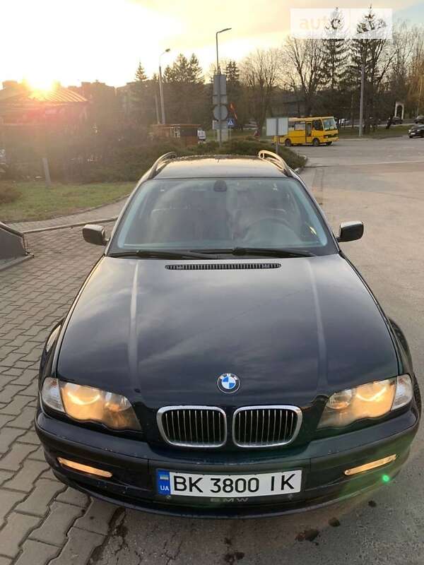 Универсал BMW 3 Series 2001 в Ровно