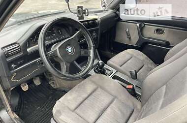 Купе BMW 3 Series 1987 в Полтаве