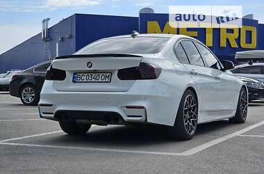 Седан BMW 3 Series 2013 в Львове