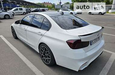 Седан BMW 3 Series 2013 в Львові