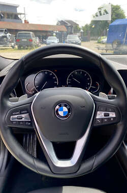Седан BMW 3 Series 2020 в Стрые