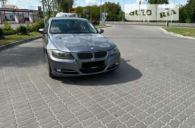 Седан BMW 3 Series 2011 в Виннице