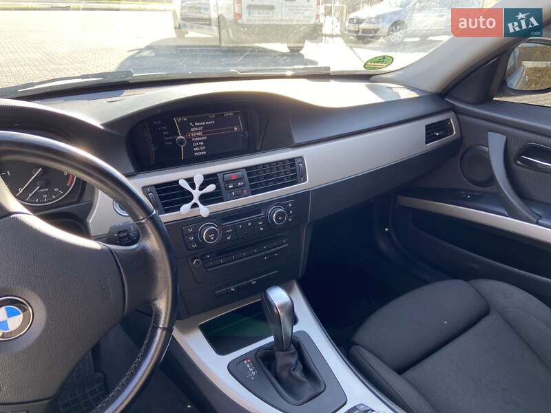 Універсал BMW 3 Series 2011 в Мукачевому