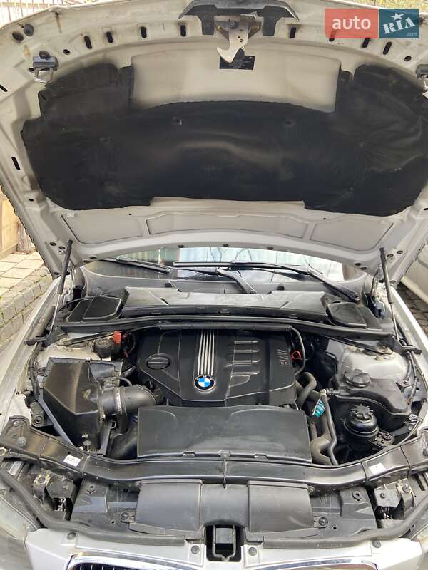 Універсал BMW 3 Series 2011 в Мукачевому