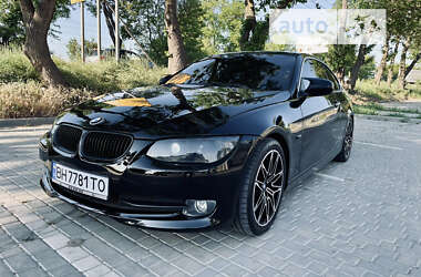 Купе BMW 3 Series 2010 в Одесі