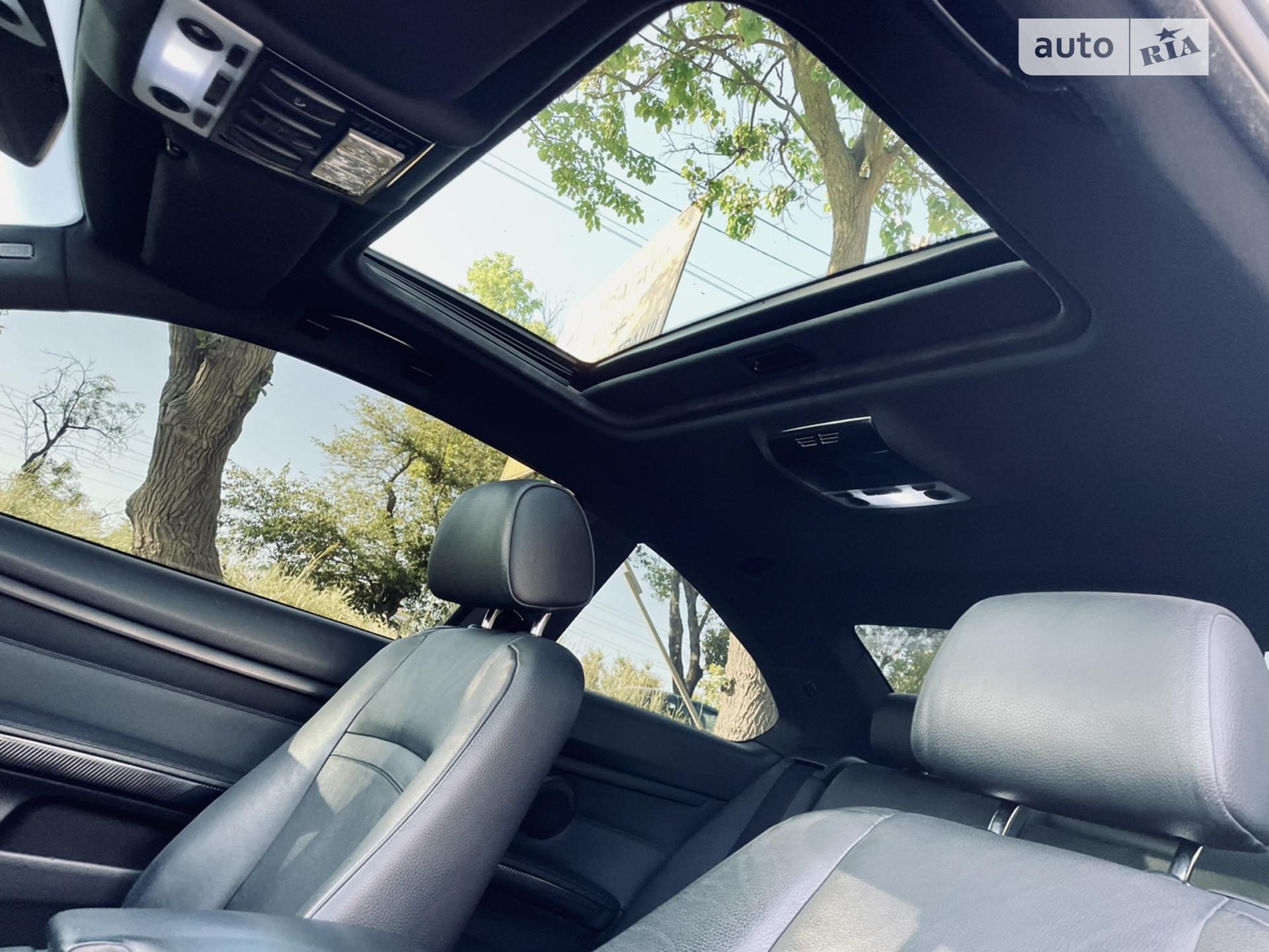 2010 BMW 3er - мініатюра 18