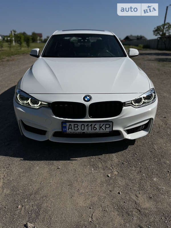 Седан BMW 3 Series 2016 в Вінниці