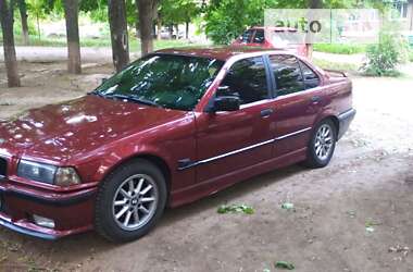 Седан BMW 3 Series 1996 в Краматорске