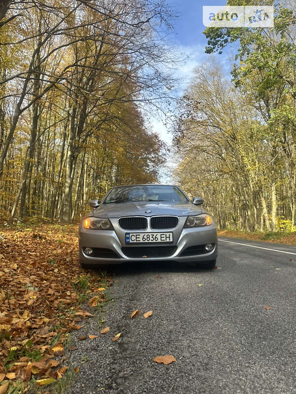 Седан BMW 3 Series 2008 в Черновцах