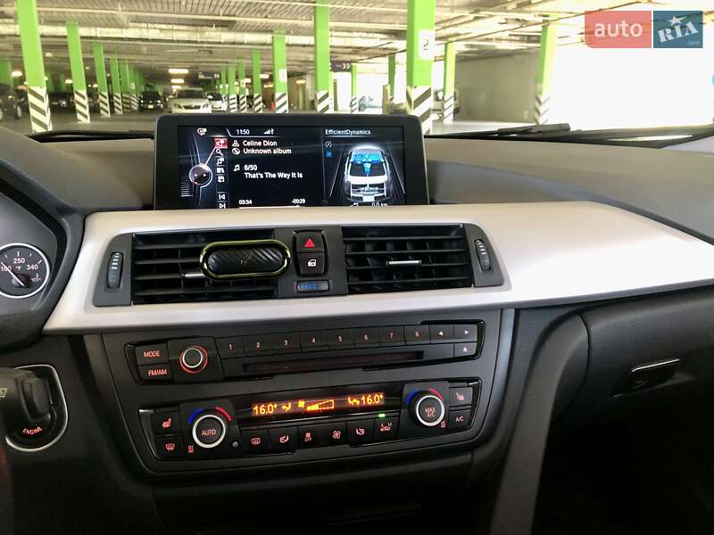 Седан BMW 3 Series 2014 в Киеве